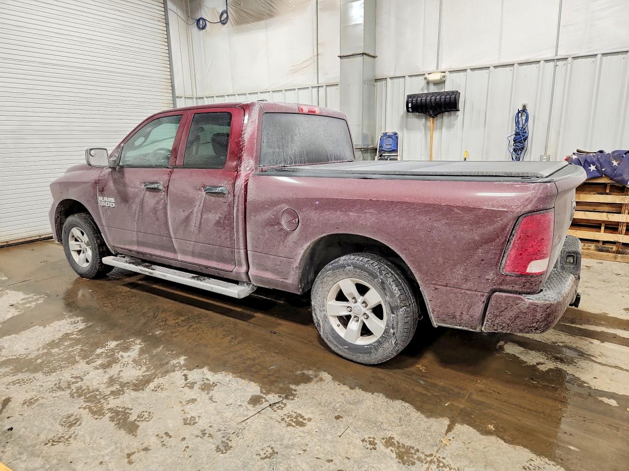 2016 RAM 1500 ST photo 2