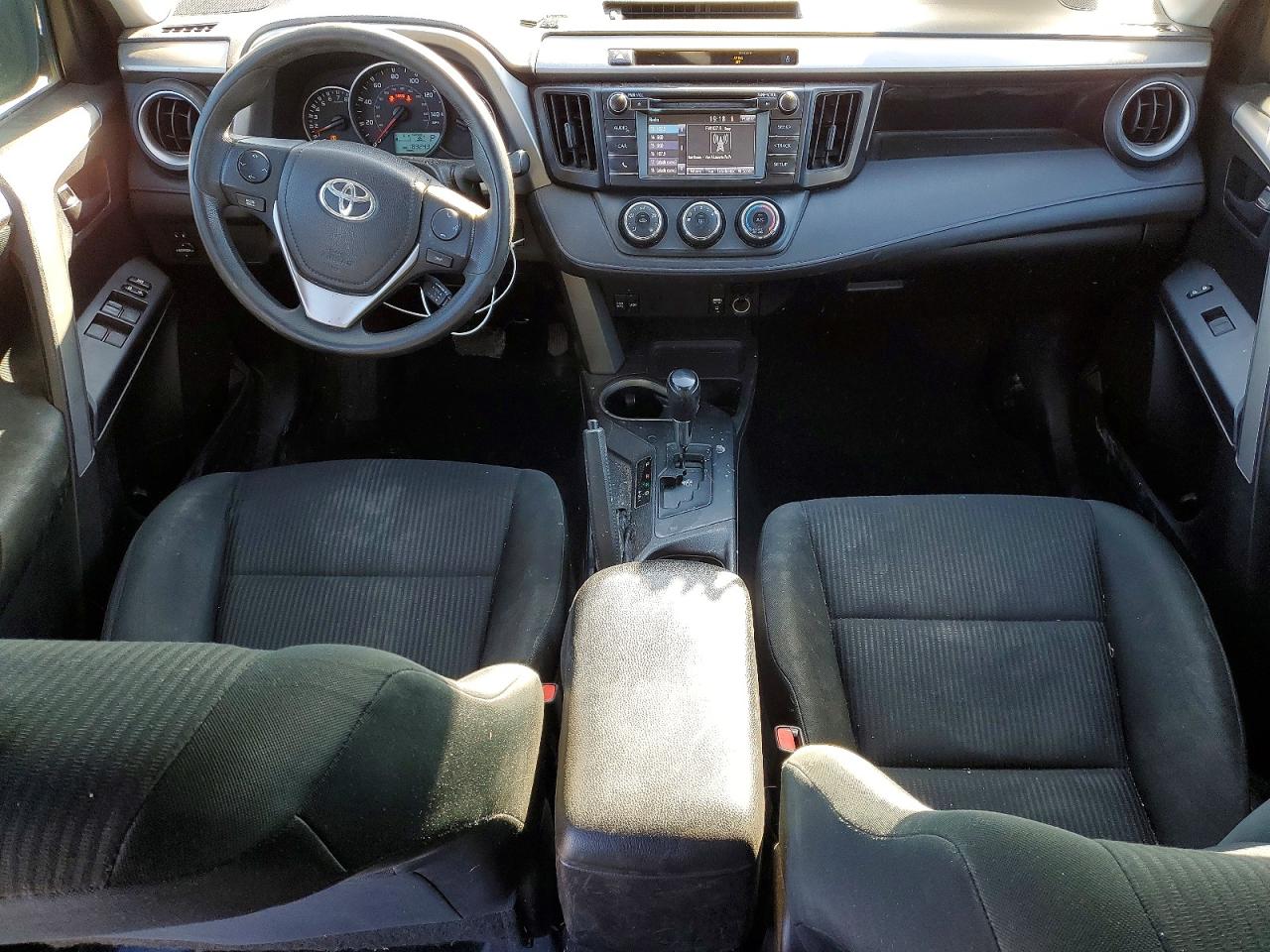 2016 TOYOTA RAV4 LE photo 22