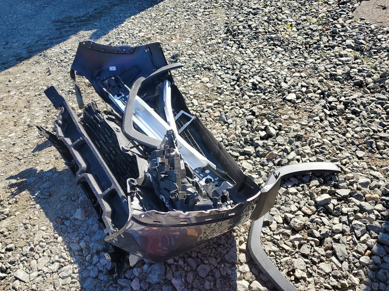 2025 TOYOTA RAV4 XLE photo 13