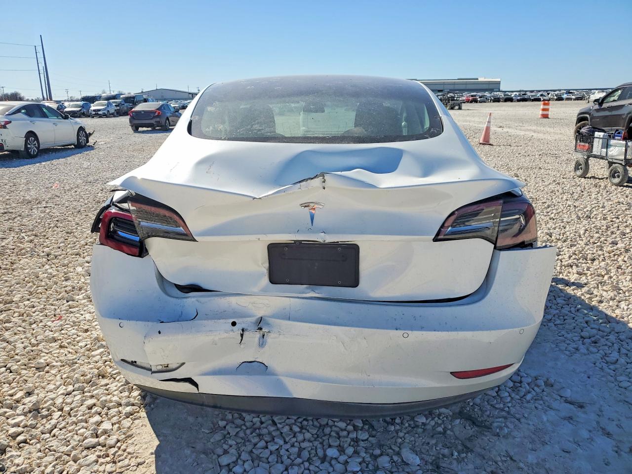 2020 TESLA MODEL 3 photo 6