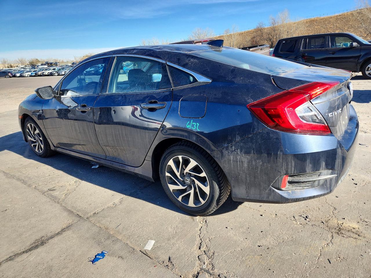 2017 HONDA CIVIC EX photo 2