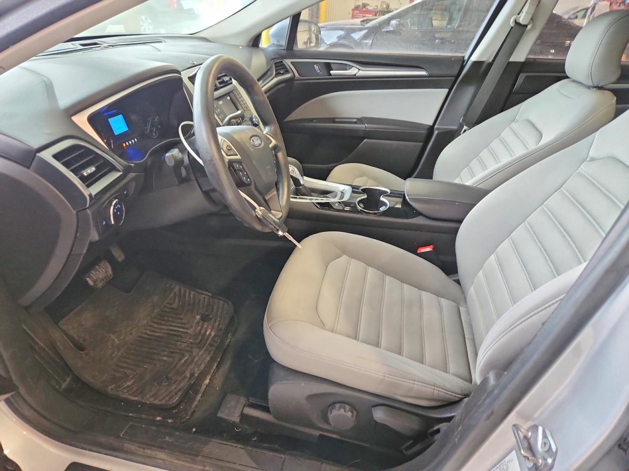 2015 FORD FUSION S photo 13