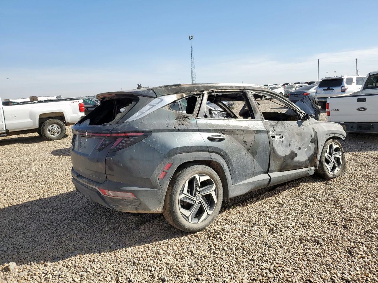 2024 HYUNDAI TUCSON SEL photo 3