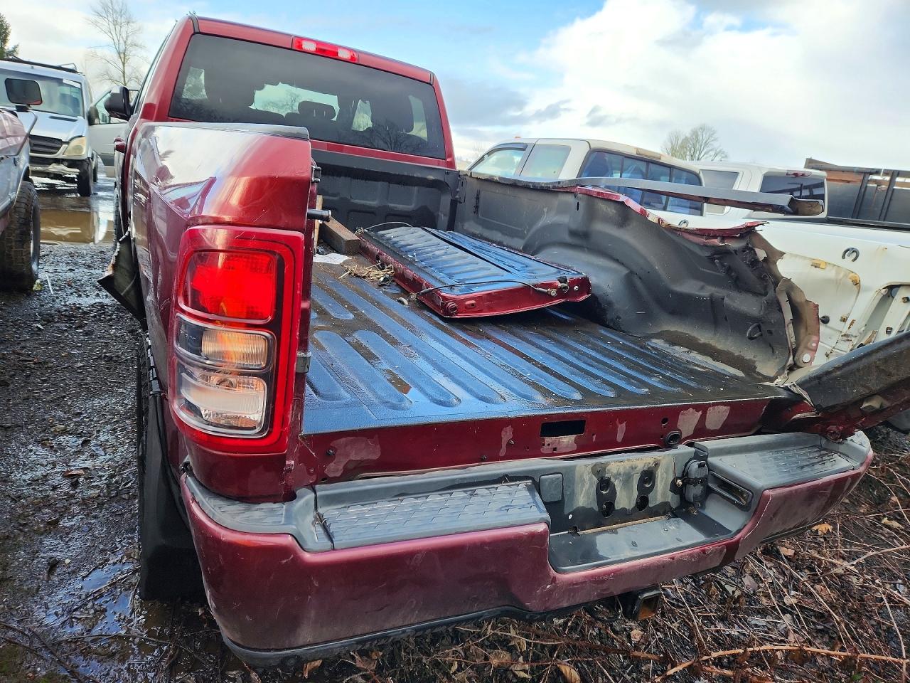 2022 RAM 3500 photo 11