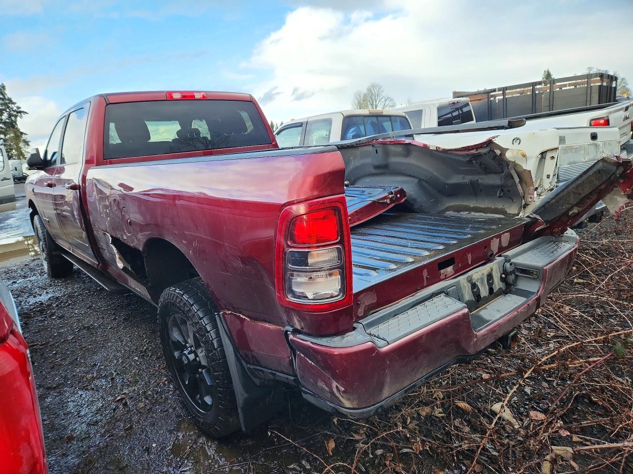2022 RAM 3500 photo 3