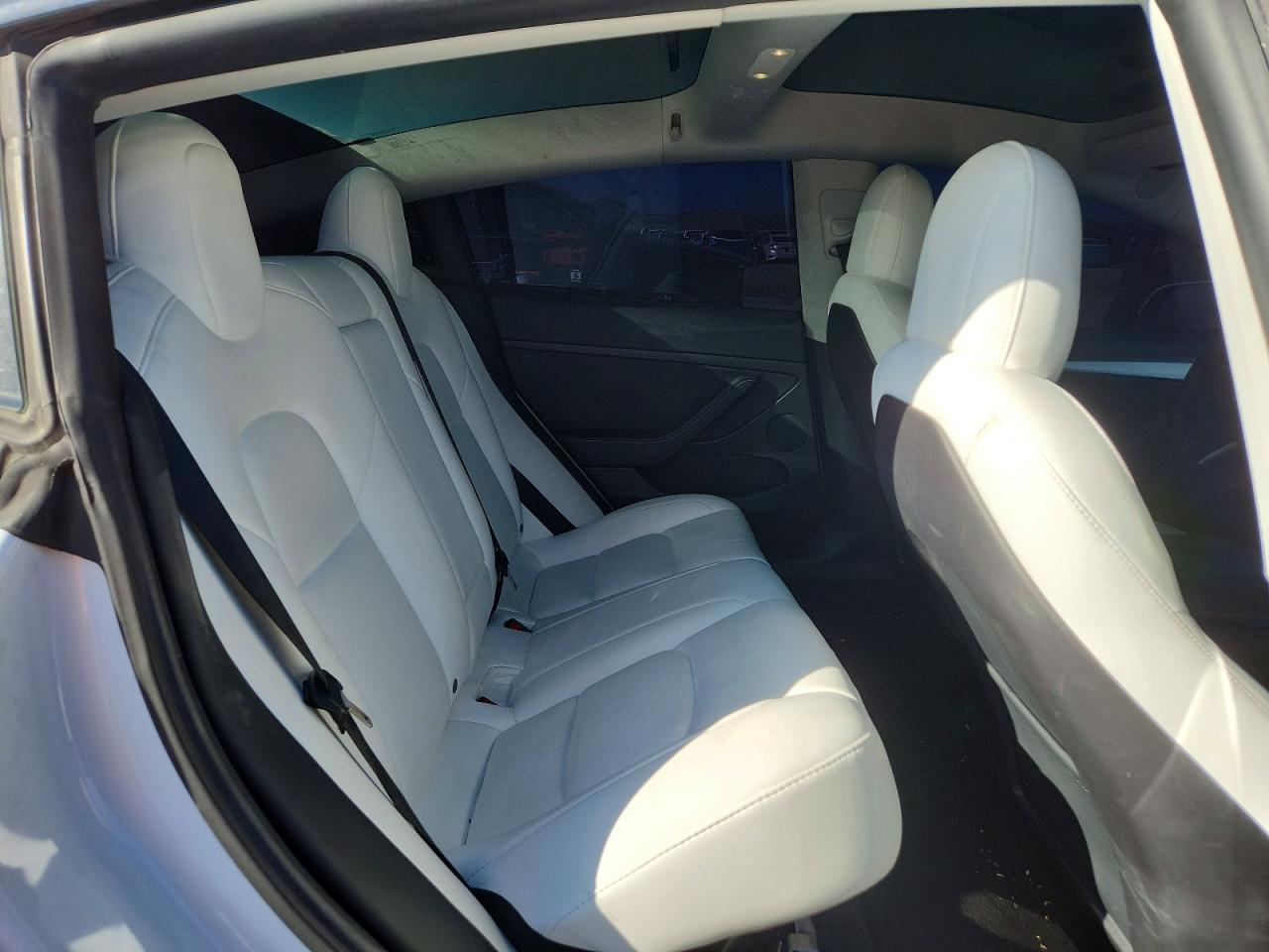 2022 TESLA MODEL 3 photo 28