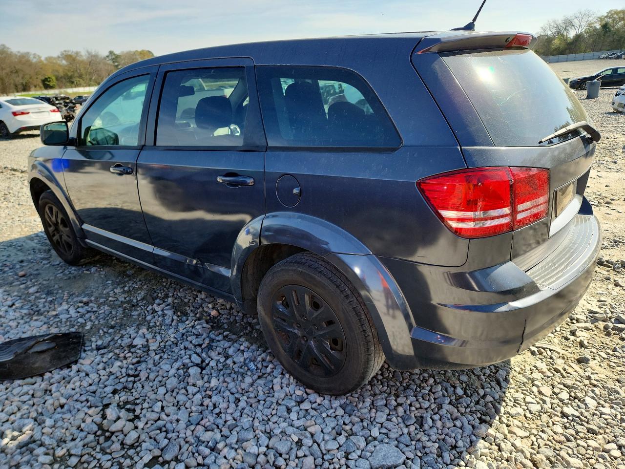 2013 DODGE JOURNEY SE photo 2