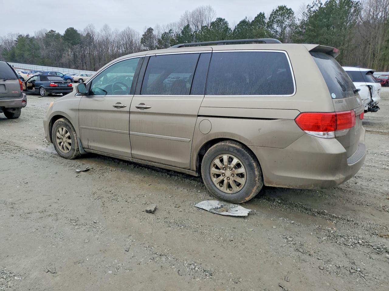 2010 HONDA ODYSSEY EXL photo 2
