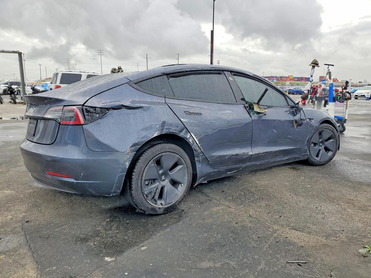 2023 TESLA MODEL 3 photo 3