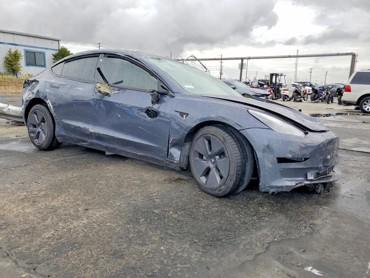 2023 TESLA MODEL 3 photo 4