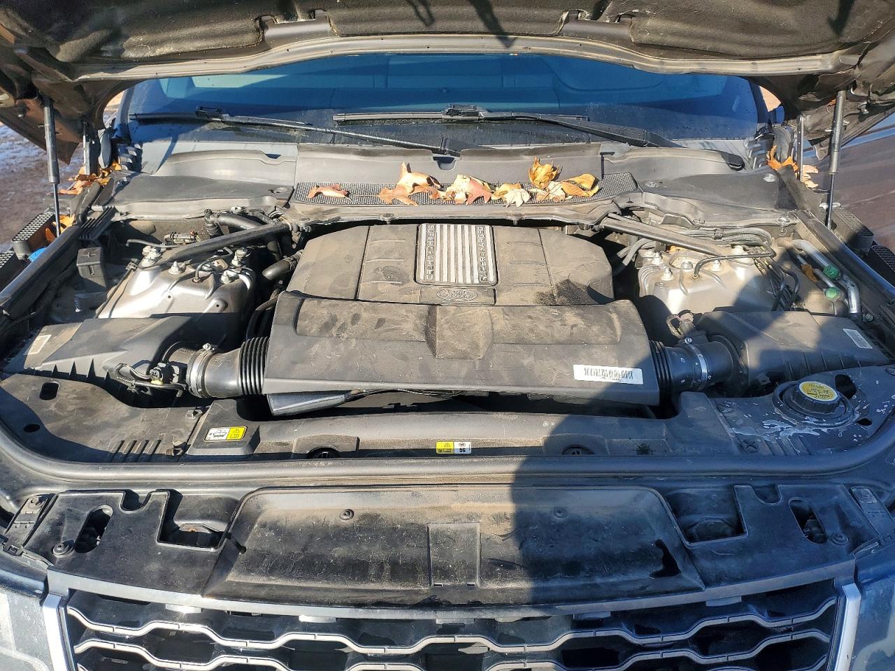2018 LAND ROVER RANGE ROVER SPORT HSE photo 12