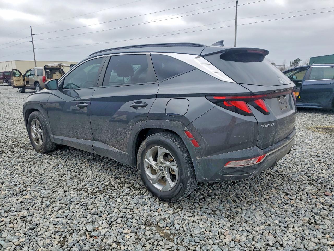 2024 HYUNDAI TUCSON SEL photo 4