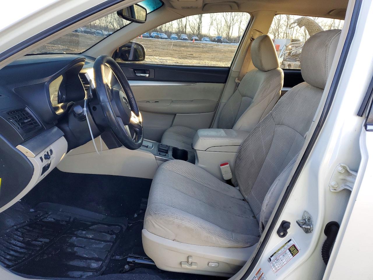 2011 SUBARU OUTBACK 3.6R PREMIUM photo 19