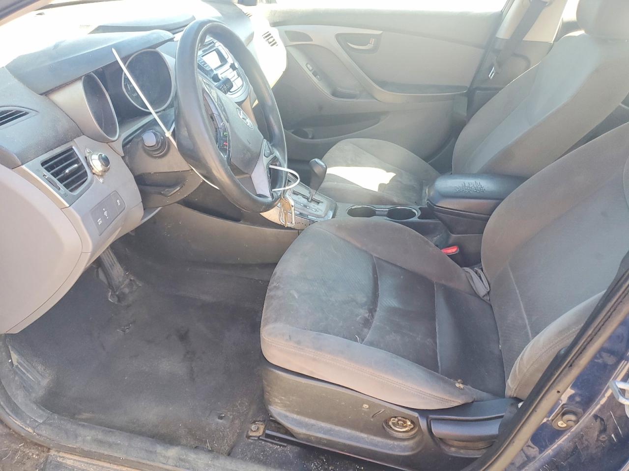 2013 HYUNDAI ELANTRA GLS photo 13