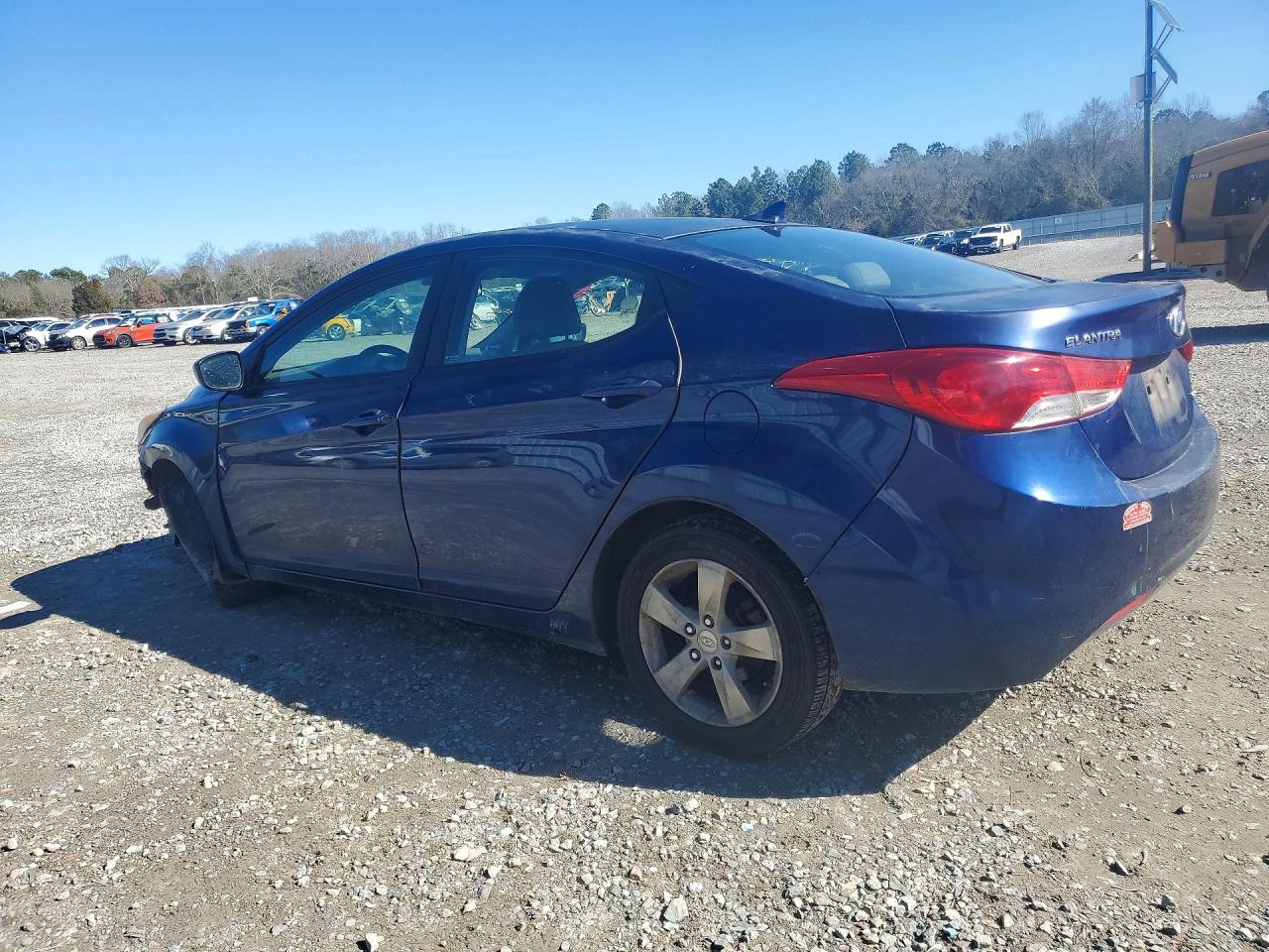 2013 HYUNDAI ELANTRA GLS photo 3