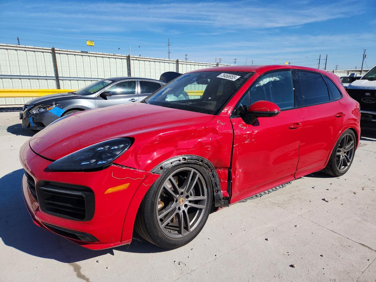 2023 PORSCHE CAYENNE