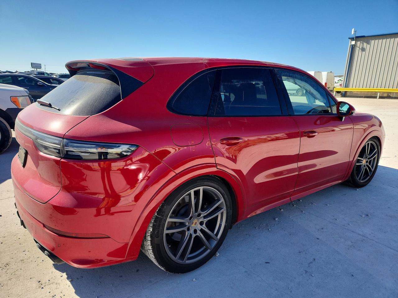 2023 PORSCHE CAYENNE GTS photo 7
