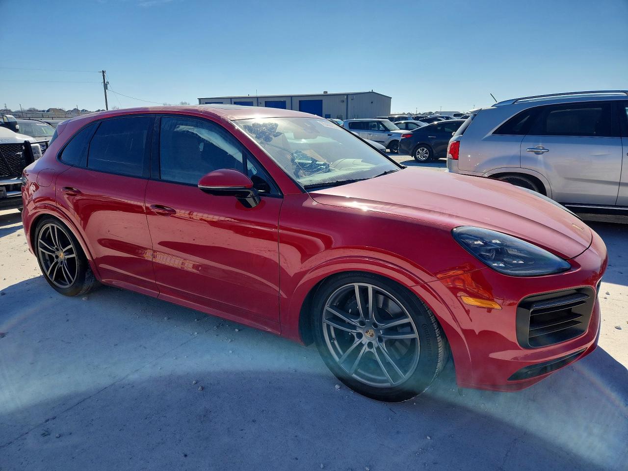 2023 PORSCHE CAYENNE GTS photo 10
