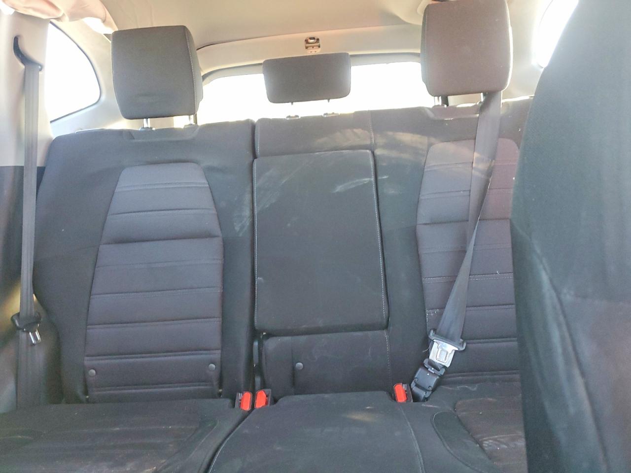 2018 HONDA CR-V LX photo 19