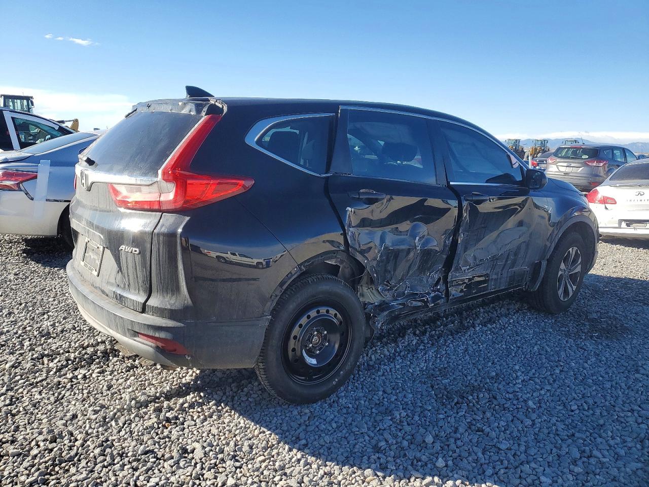 2018 HONDA CR-V LX photo 5