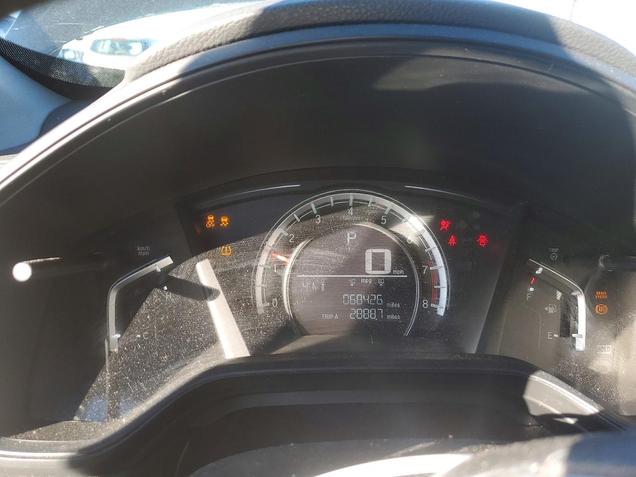 2018 HONDA CR-V LX photo 17
