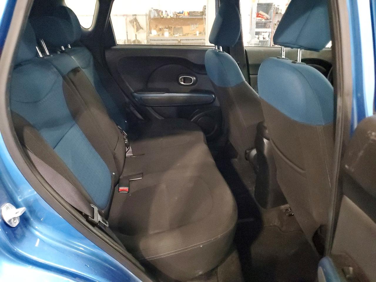 2015 KIA SOUL + photo 11