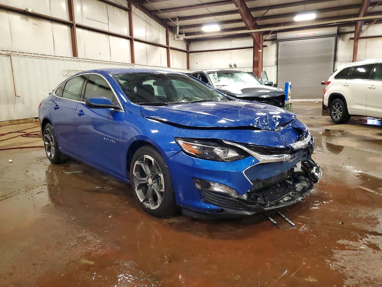 2023 CHEVROLET MALIBU LT photo 10
