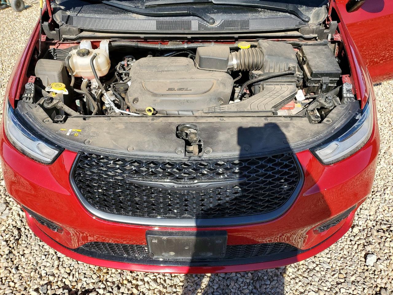 2024 CHRYSLER PACIFICA TOURING L photo 12