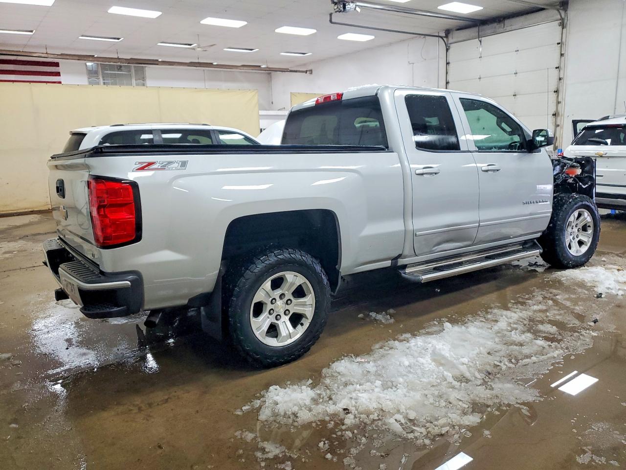 2017 CHEVROLET SILVERADO K1500 LT photo 7