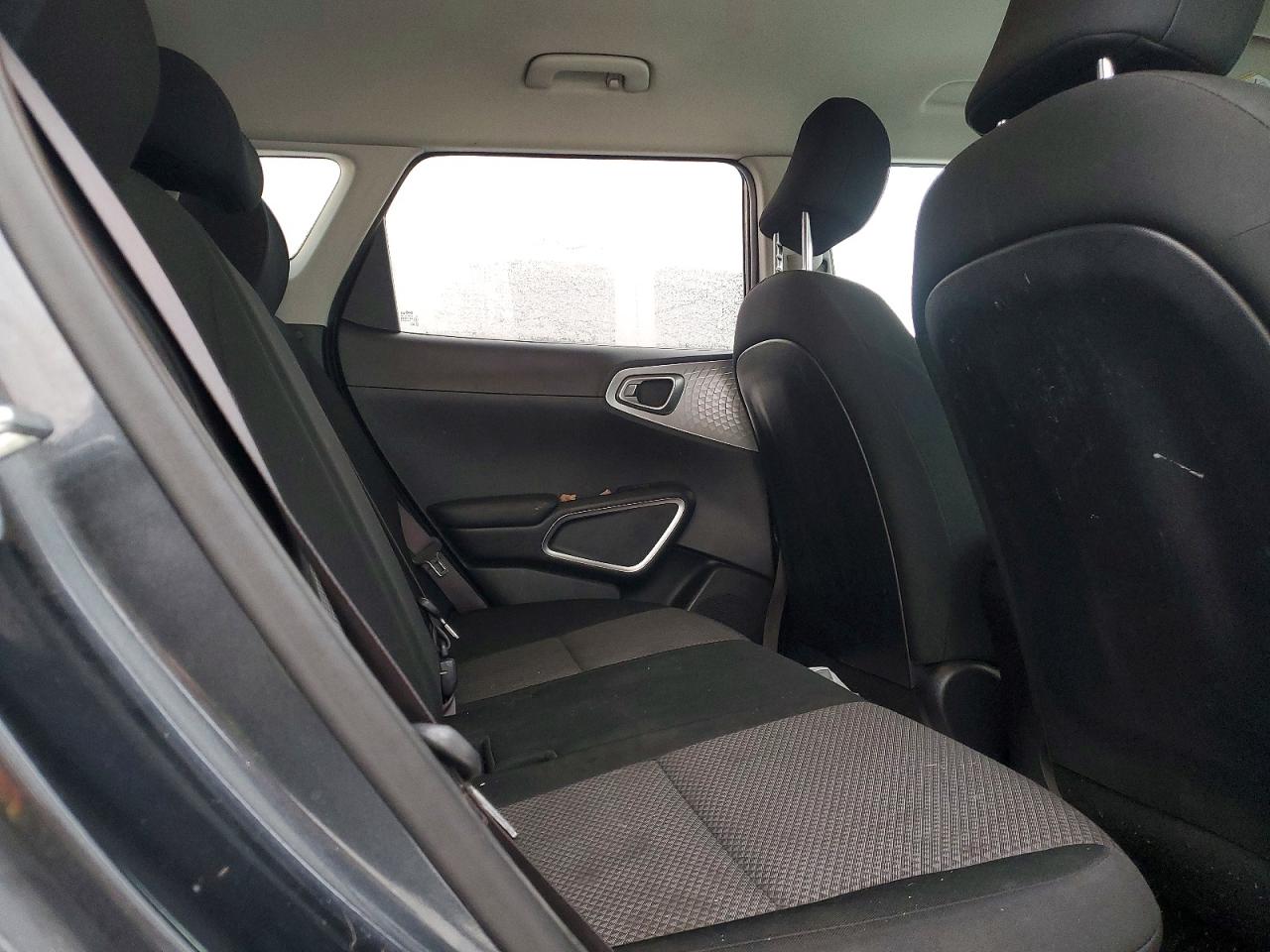 2020 KIA SOUL LX photo 10