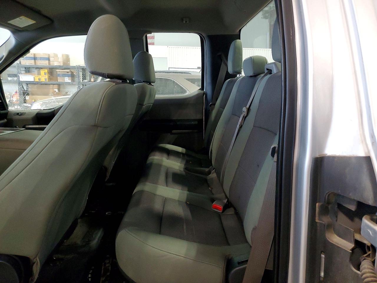 2015 FORD F150 SUPER CAB photo 10