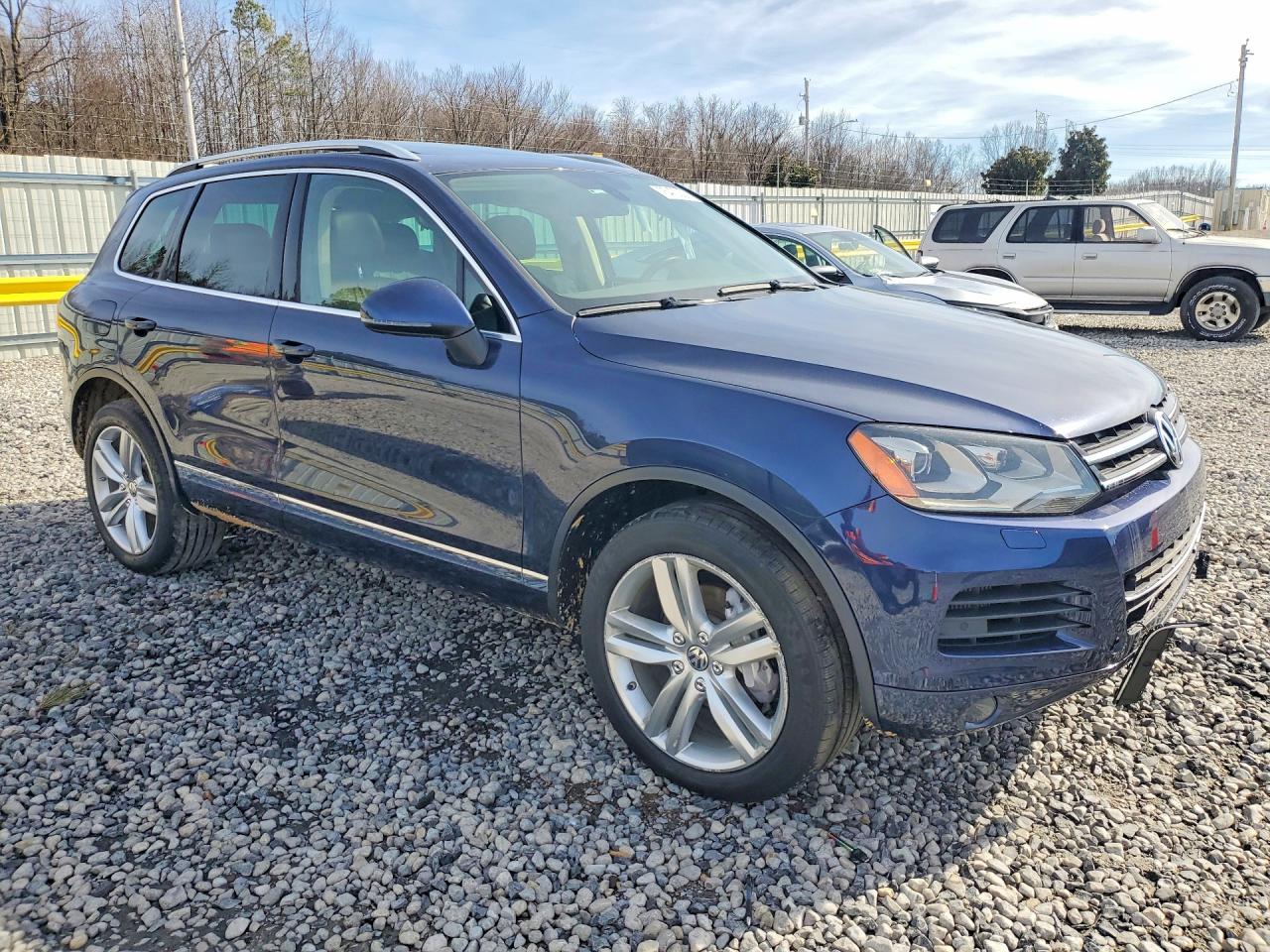 2014 VOLKSWAGEN TOUAREG V6 TDI photo 7