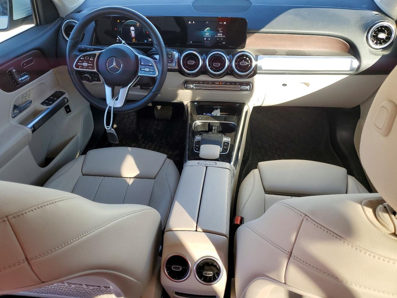 2020 MERCEDES-BENZ GLB 250 4MATIC photo 15