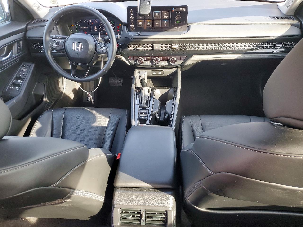 2024 HONDA ACCORD HYBRID EXL photo 8