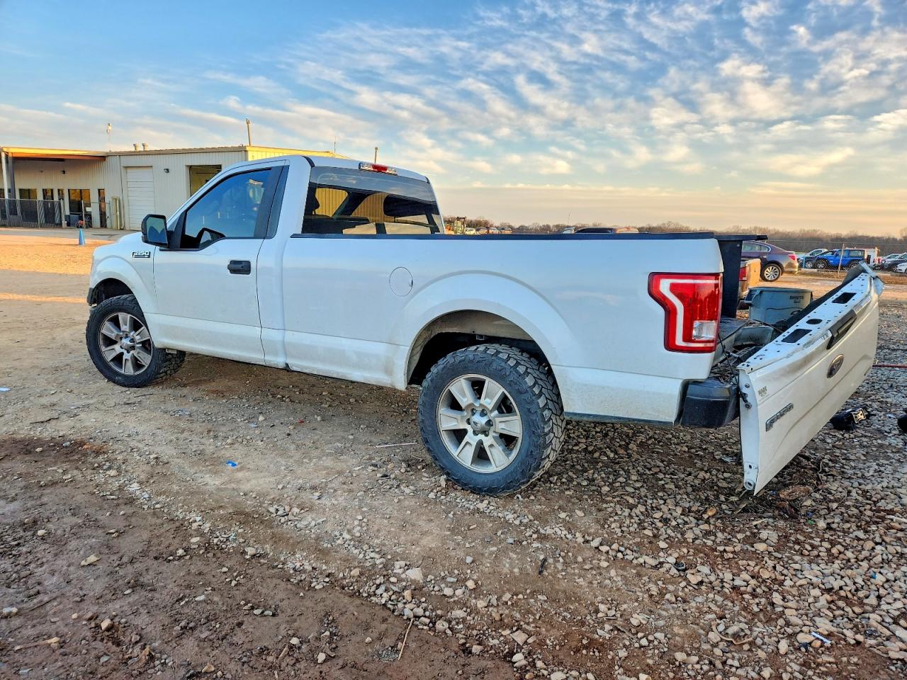 2016 FORD F150 photo 2