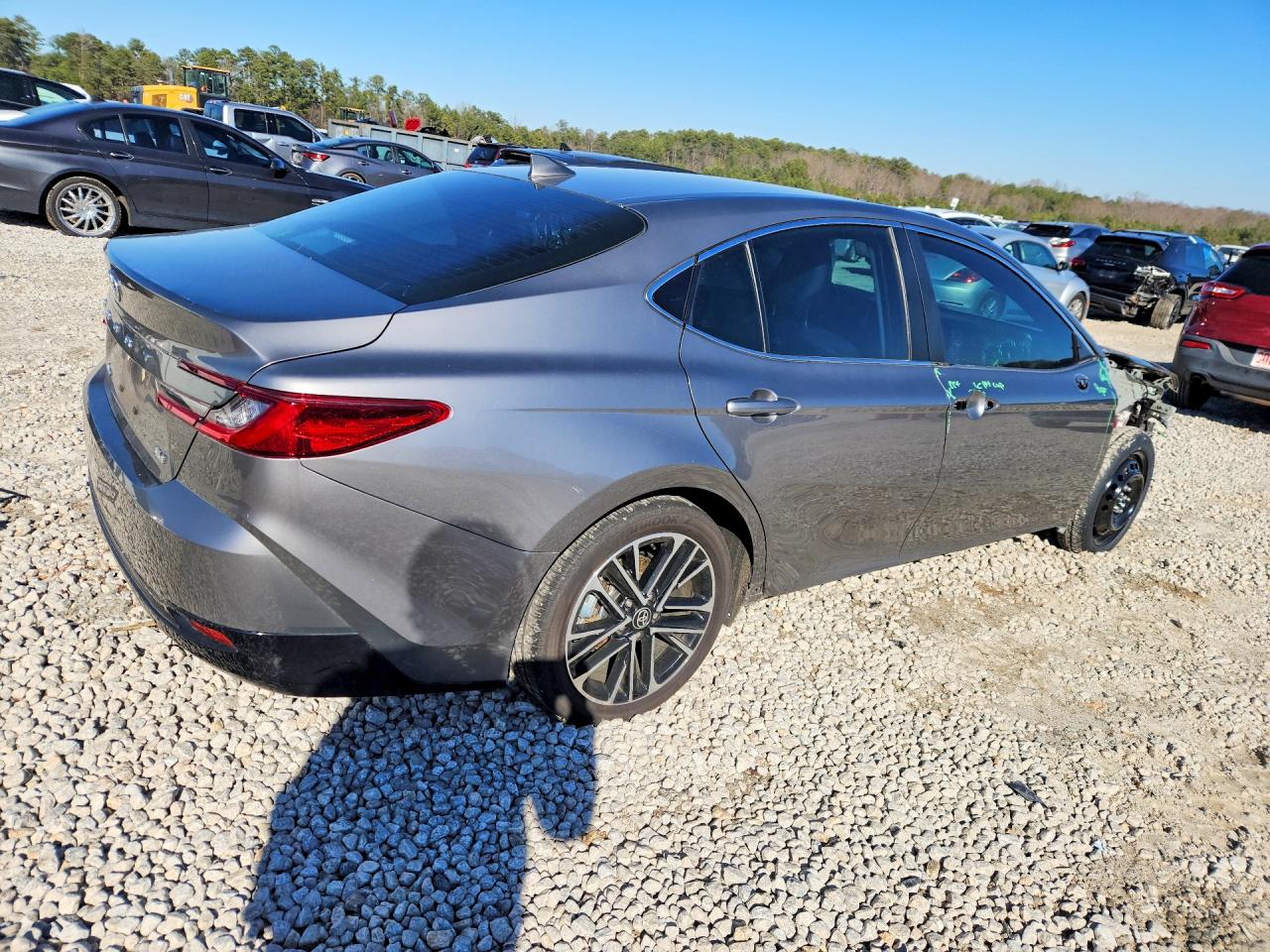 2025 TOYOTA CAMRY XSE photo 3