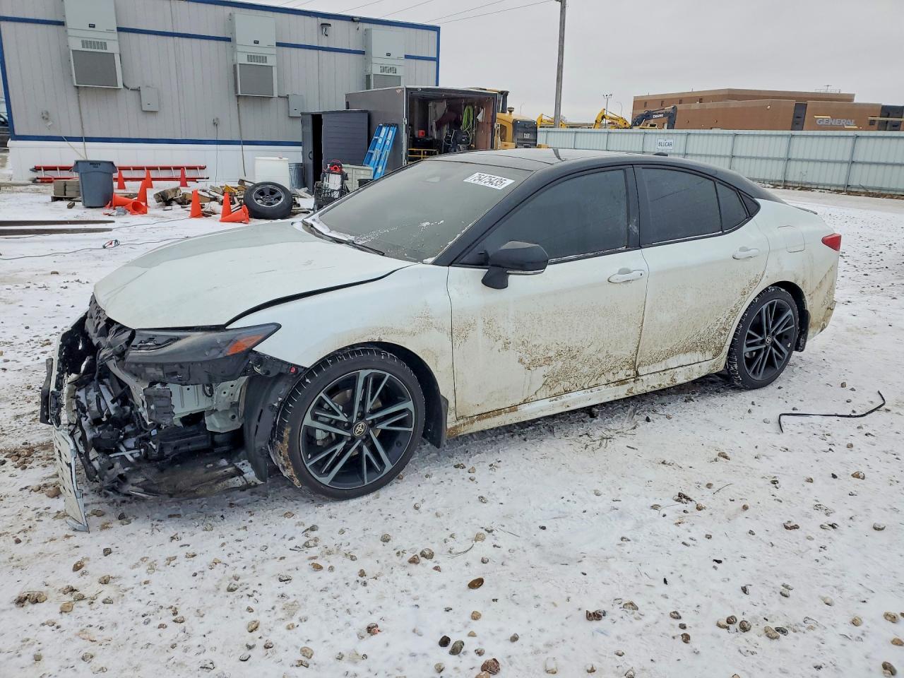 2025 TOYOTA CAMRY