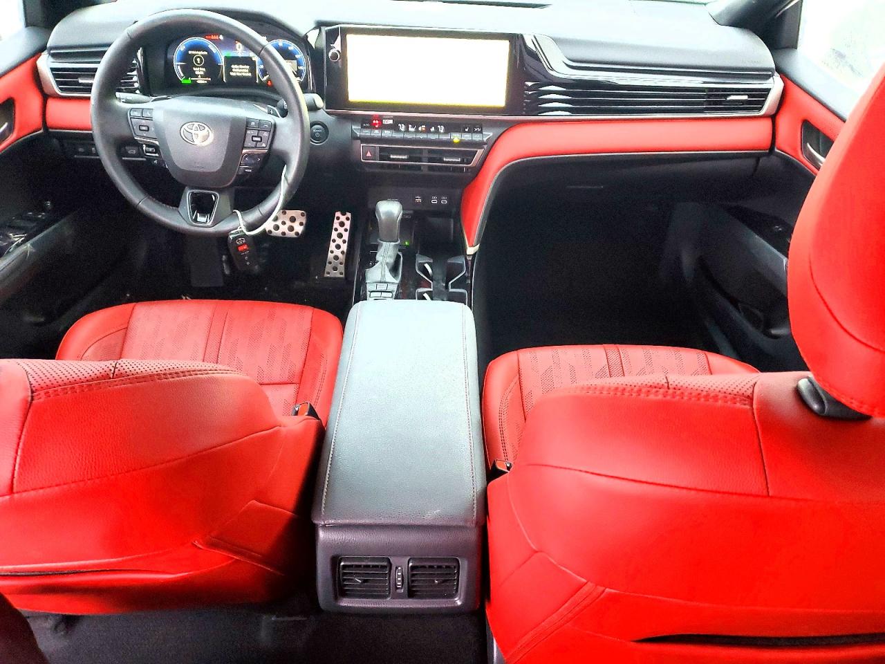 2025 TOYOTA CAMRY XSE photo 8