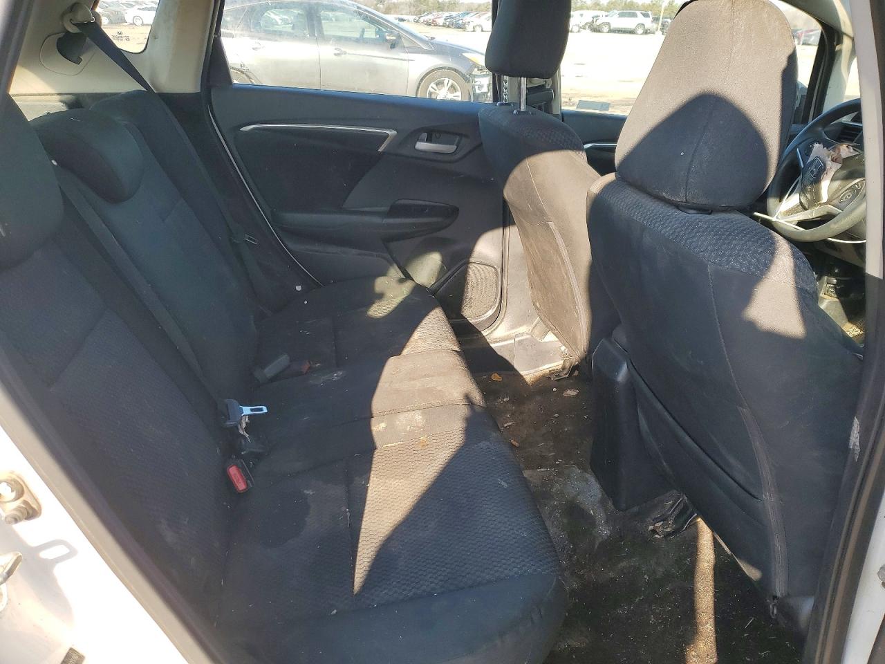 2019 HONDA FIT LX photo 19