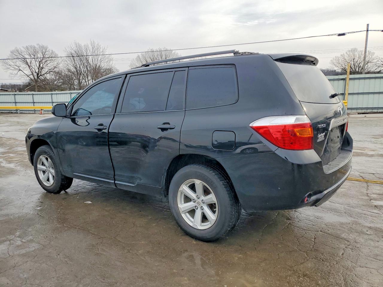 2009 TOYOTA HIGHLANDER BASE photo 3
