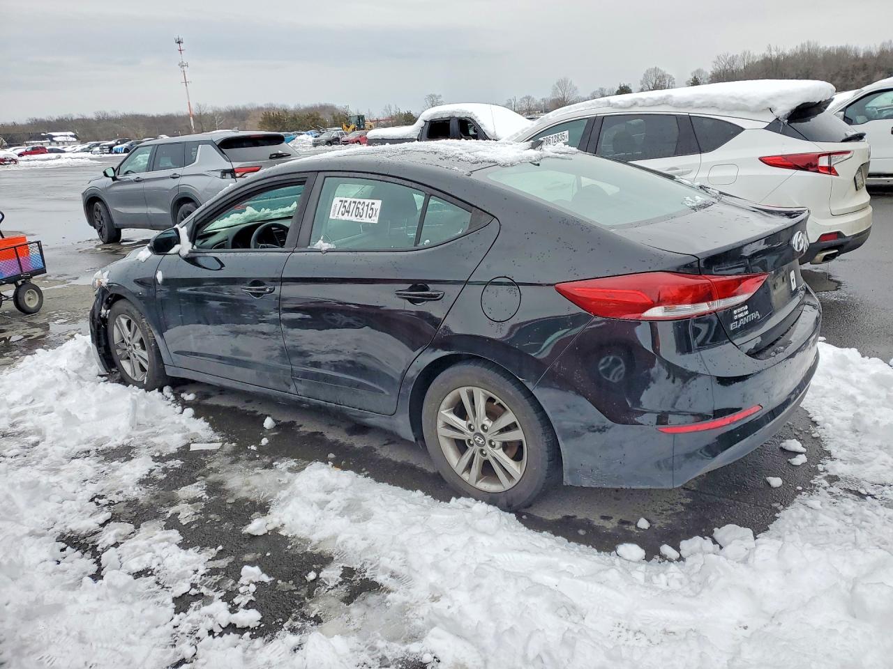 2018 HYUNDAI ELANTRA SEL photo 3