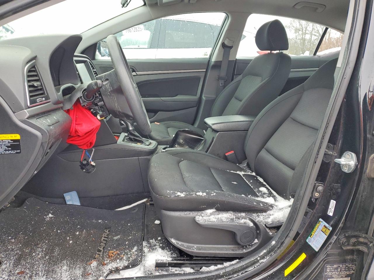 2018 HYUNDAI ELANTRA SEL photo 13
