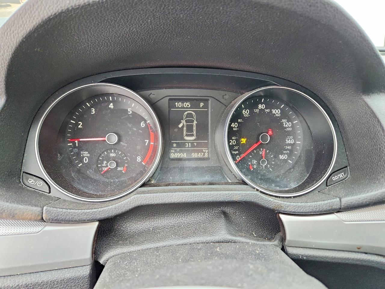 2018 VOLKSWAGEN PASSAT S photo 9