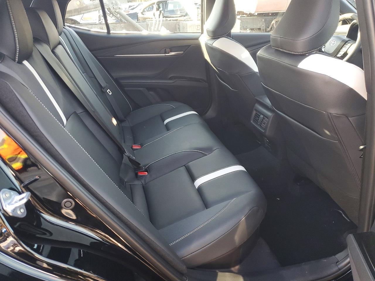 2026 TOYOTA CAMRY XSE photo 19