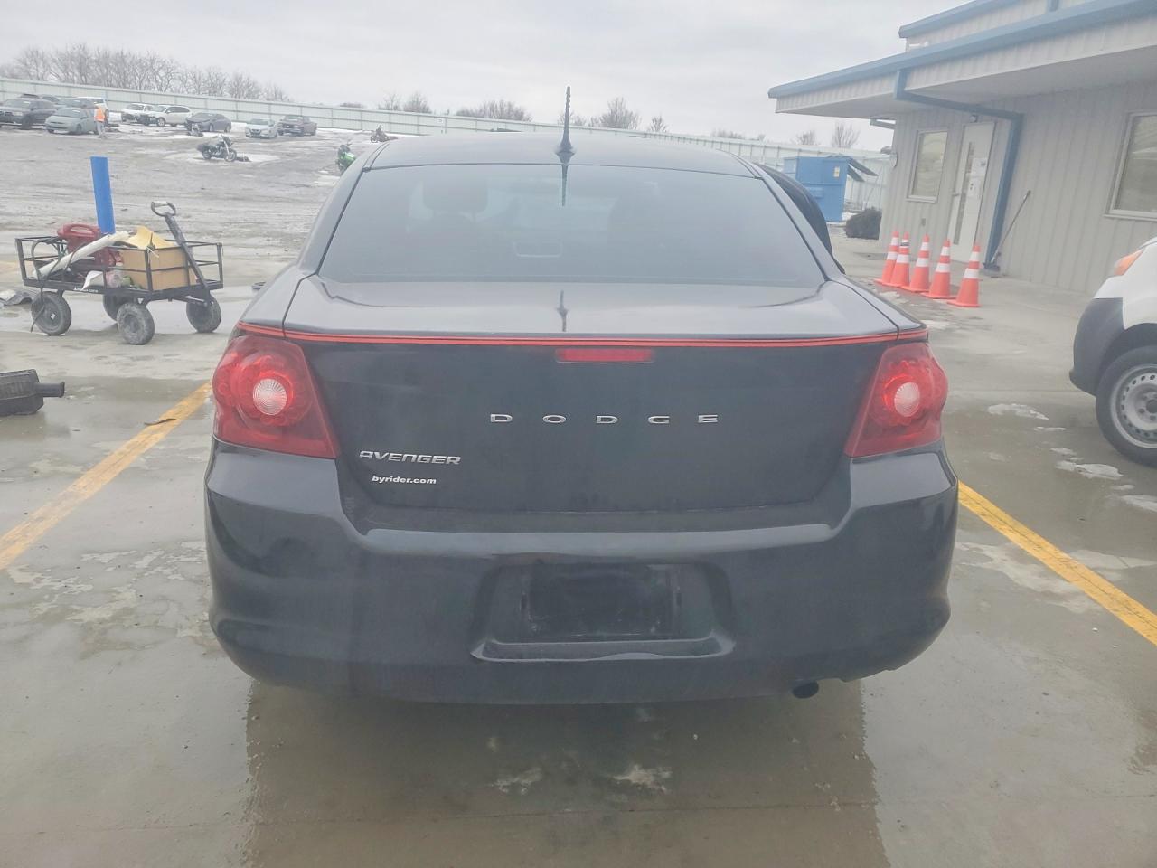2012 DODGE AVENGER SE photo 6