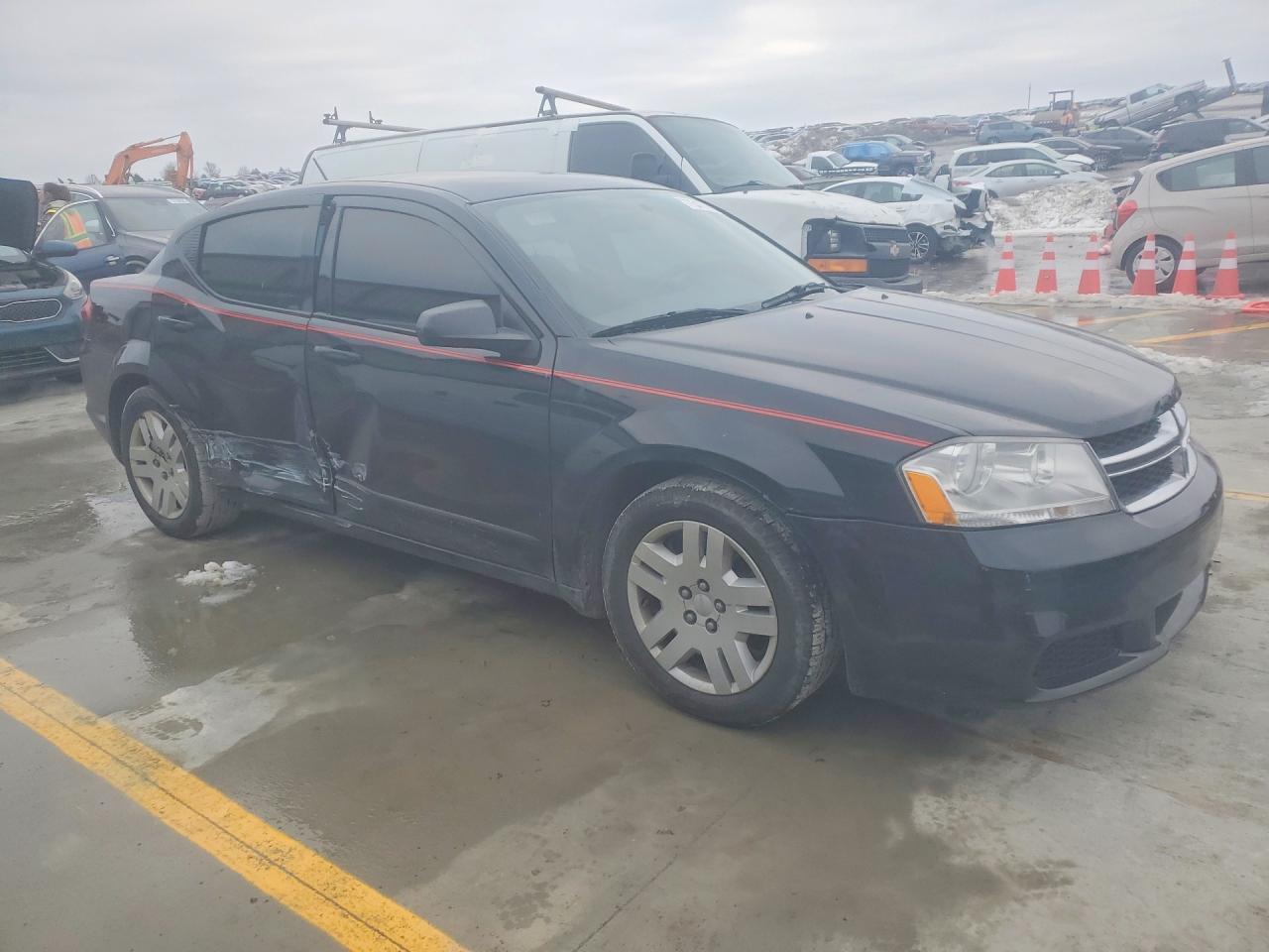 2012 DODGE AVENGER SE photo 4