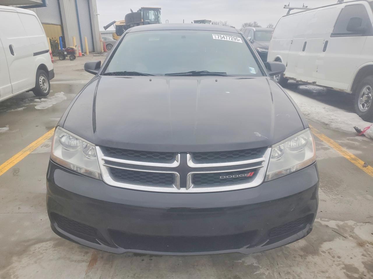 2012 DODGE AVENGER SE photo 5