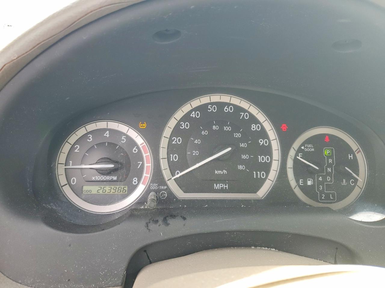 2004 TOYOTA SIENNA photo 17