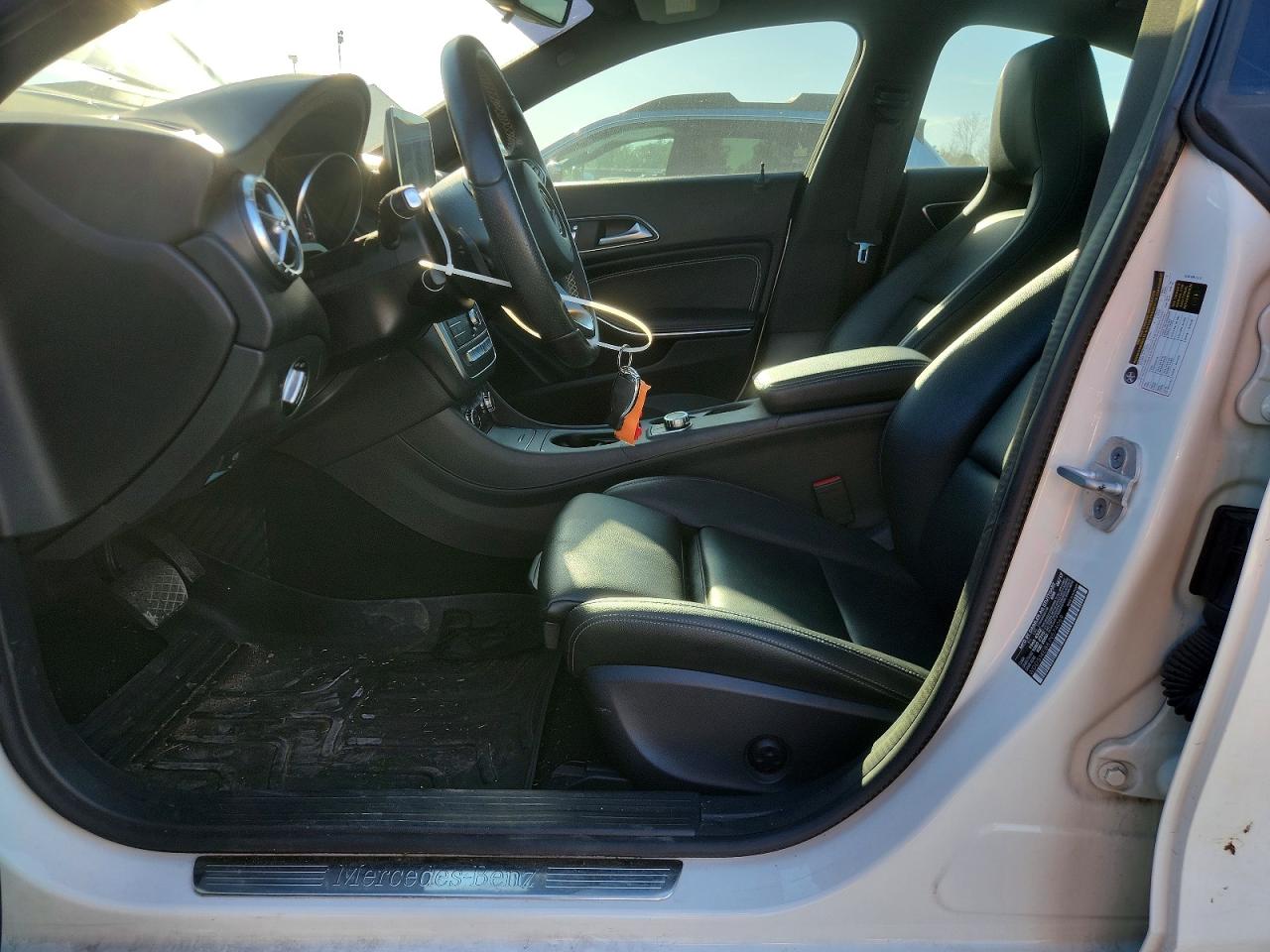 2018 MERCEDES-BENZ CLA 250 photo 19