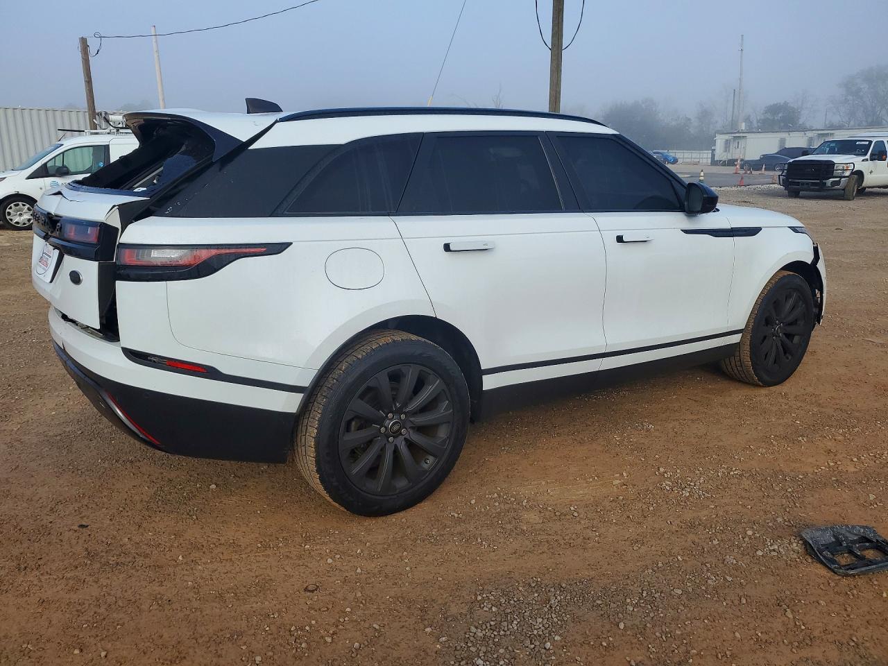 2019 LAND ROVER RANGE ROVER VELAR S photo 5